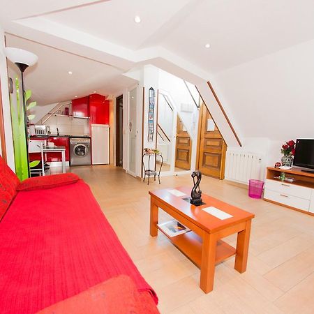 Apartamentos Madrid Centro Luaran gambar