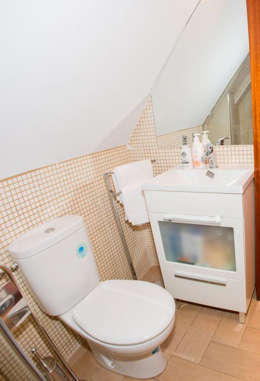 Apartamentos Madrid Centro Luaran gambar
